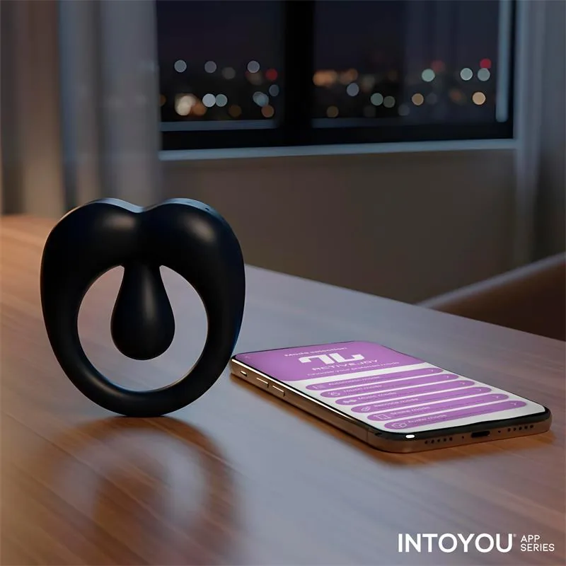 Anel Peniano Vibrador Kenny com Estimulador de Clítoris e App Intoyou Azul-Noite — vista 14 de 15