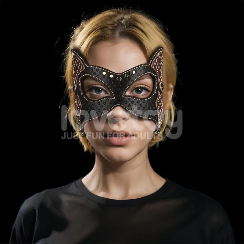 Máscara de Gato Rebellion Reign Lovetoy