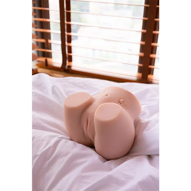 Masturbador Torso Vibratório Connie 2,2 kg — vista 3 de 3